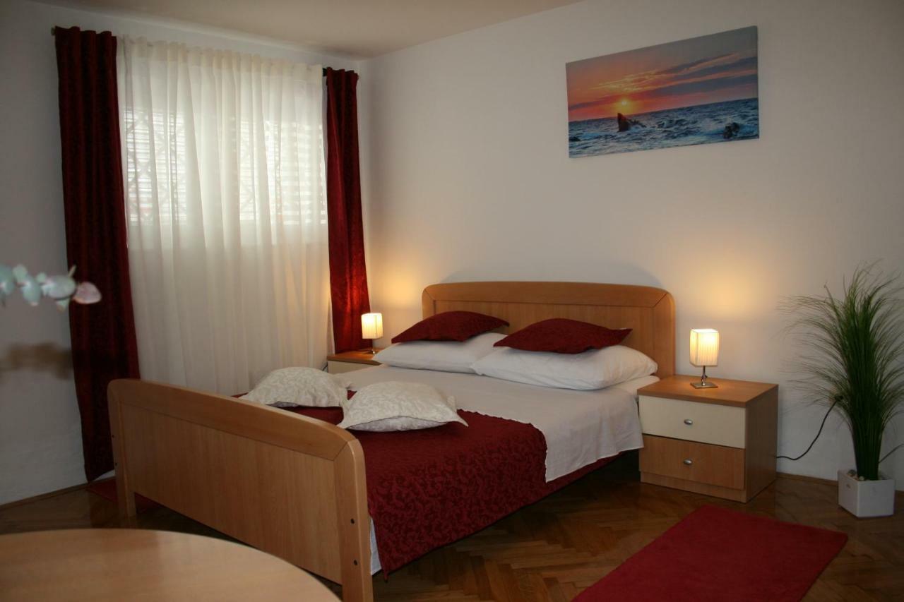 Apartments Josipa Split Exterior photo